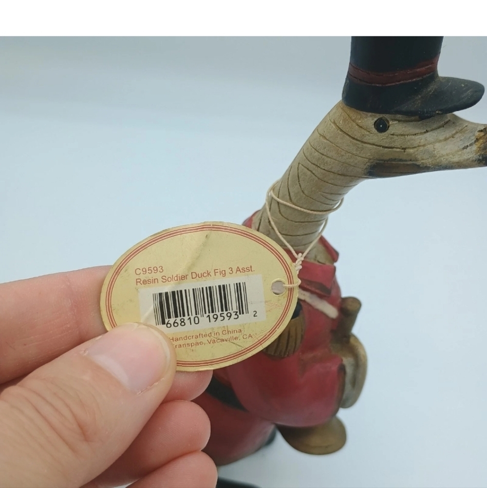 Red Soldier Figurine - Picture 3 of 7